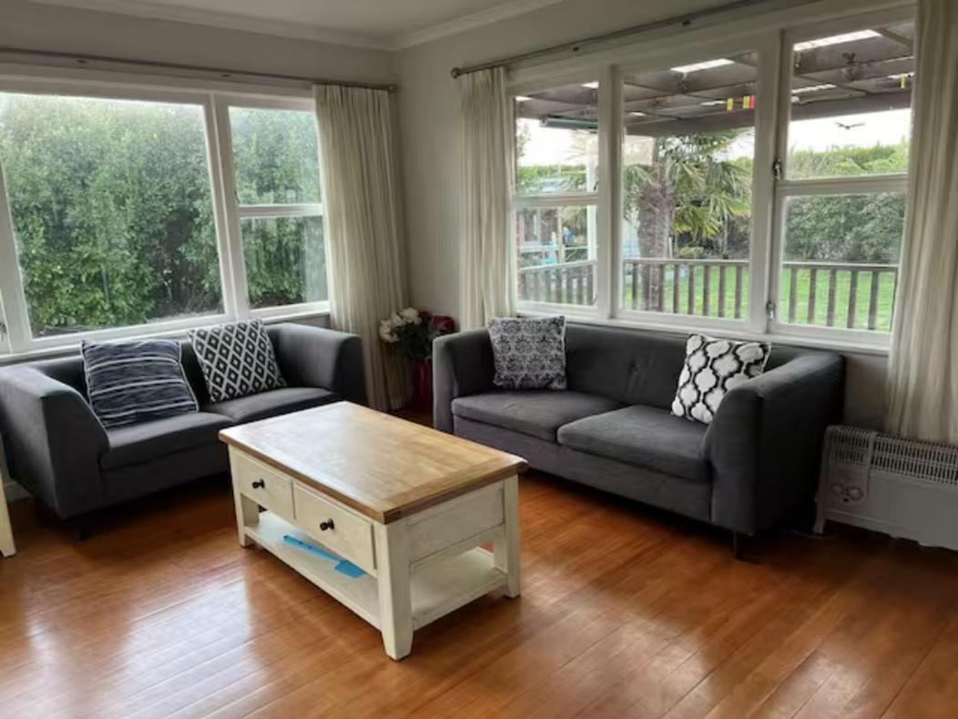 Besties West Auckland Kumeu Eksteriør billede